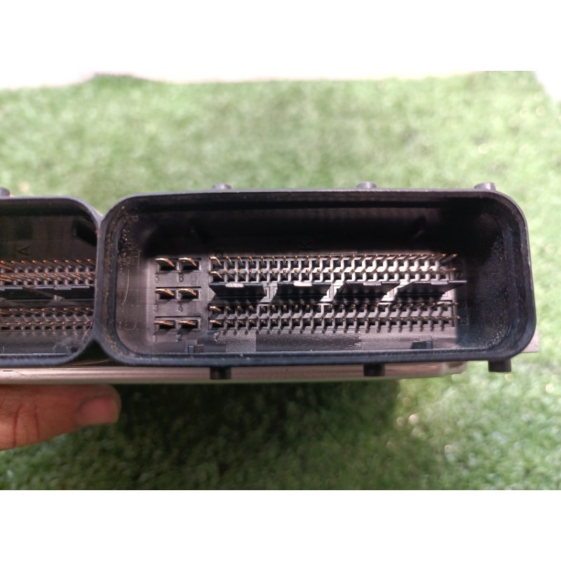 Recambio de centralita motor uce para volkswagen golf v berlina (1k1) highline referencia OEM IAM 03G906021KH 03G906021KH 1039S1