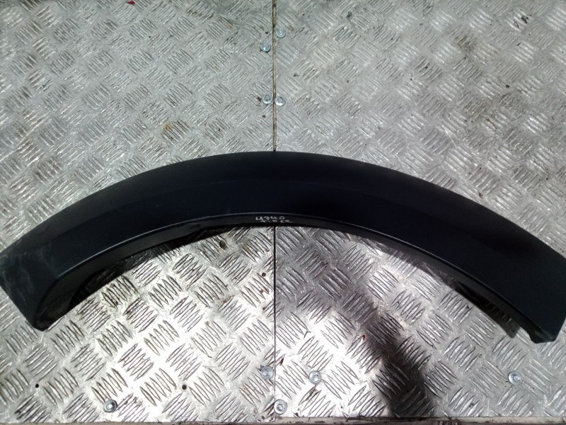 Recambio de moldura para land rover discovery v6 td hse referencia OEM IAM   