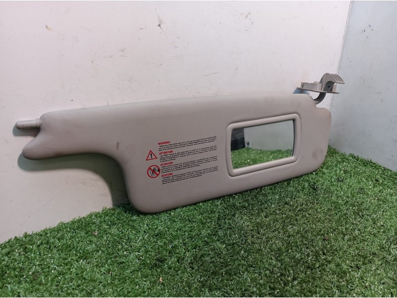 Recambio de parasol izquierdo para renault megane ii classic berlina confort dynamique referencia OEM IAM   