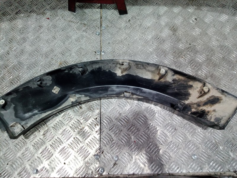 Recambio de moldura para land rover discovery v6 td hse referencia OEM IAM   