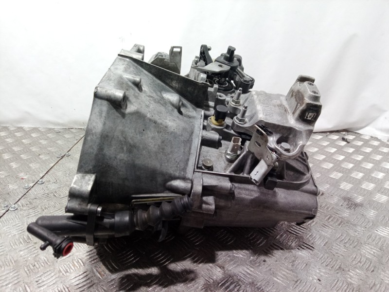 Recambio de caja cambios para peugeot 308 sw allure referencia OEM IAM 20MB53 20MB53 20MB53