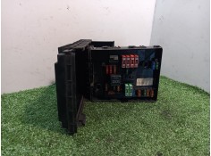 Recambio de caja reles / fusibles para volkswagen golf v berlina (1k1) highline referencia OEM IAM 1K0937132F 1K0937132F 1K09371 2