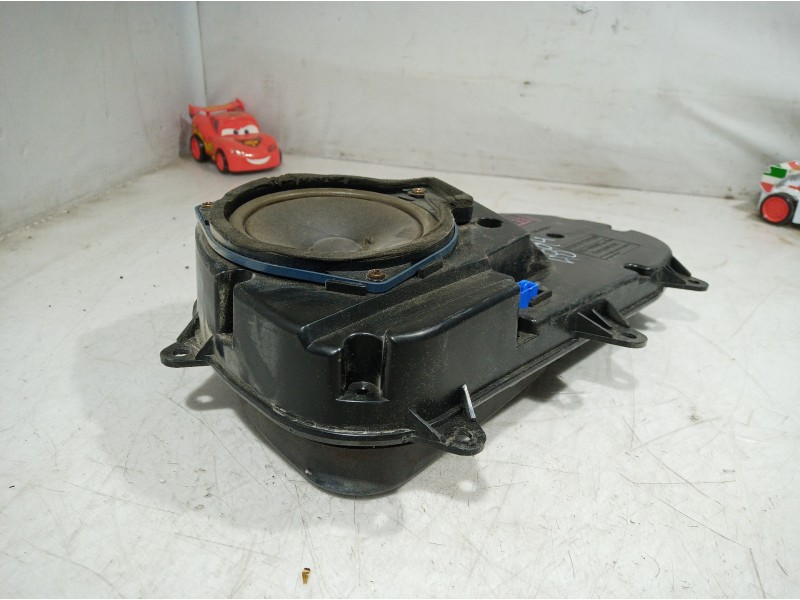 Recambio de altavoz para lexus ls400 (ucf20) básico (ucf 20) referencia OEM IAM 8615050210 8615050210 8615050210