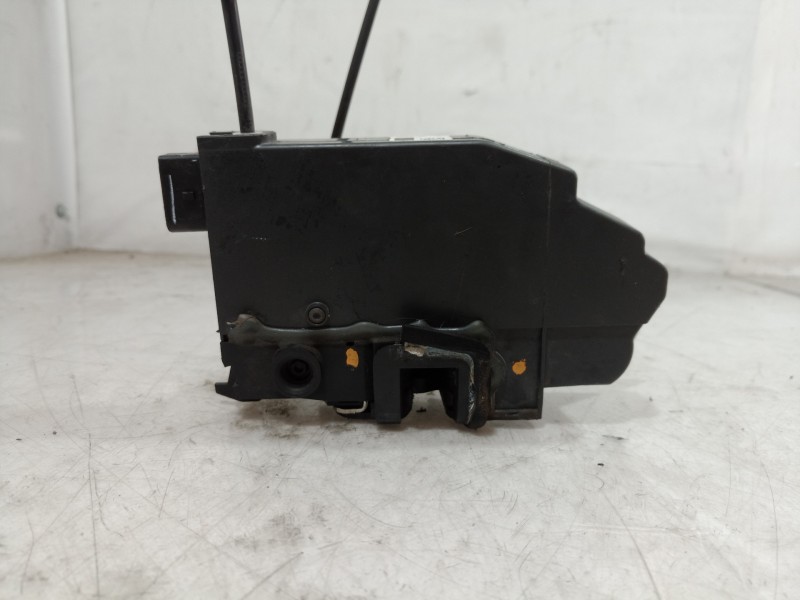Recambio de cerradura puerta delantera derecha para peugeot 308 sw allure referencia OEM IAM 9810309380 9810309380 9810309380