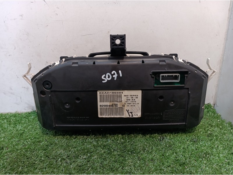 Recambio de cuadro instrumentos para renault megane ii classic berlina confort dynamique referencia OEM IAM 8200408790D 2RPF10A8