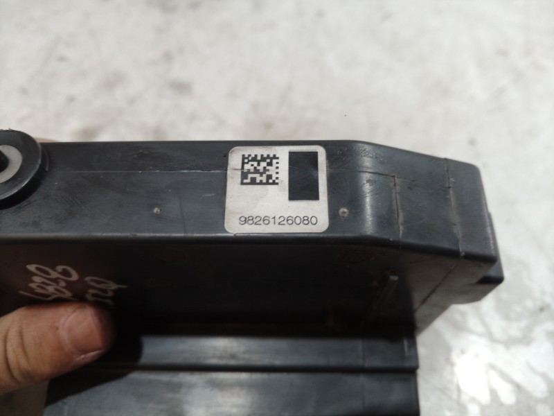 Recambio de cerradura puerta trasera izquierda para peugeot 308 sw allure referencia OEM IAM 9826126080 9826126080 9826126080