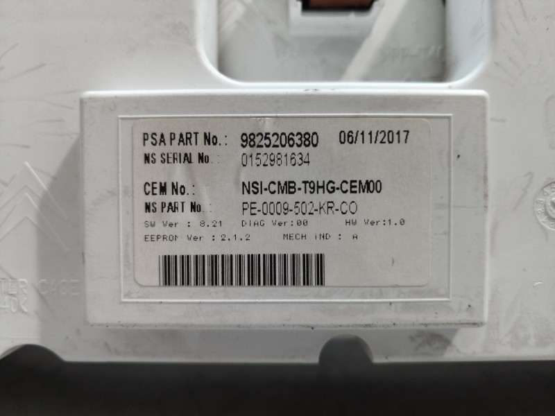 Recambio de cuadro instrumentos para peugeot 308 sw allure referencia OEM IAM 9825206380 9825206380 9825206380
