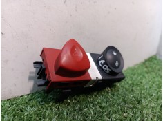 Recambio de warning para renault megane ii classic berlina confort dynamique referencia OEM IAM 8200407415 8200109723 8200095493 2