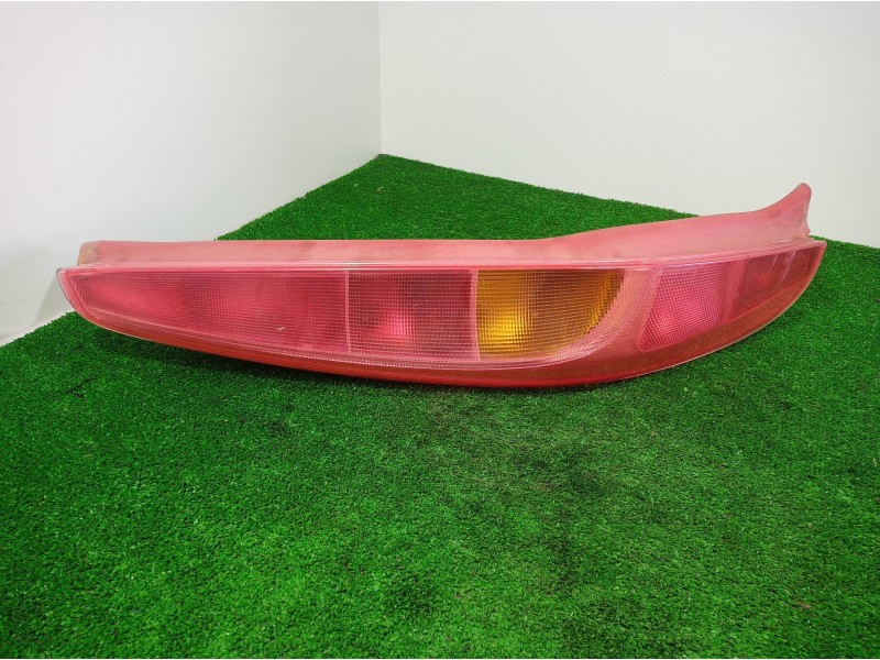 Recambio de piloto trasero izquierdo para fiat punto berlina (188) 1.2 8v referencia OEM IAM 468178040 468178040 468178040