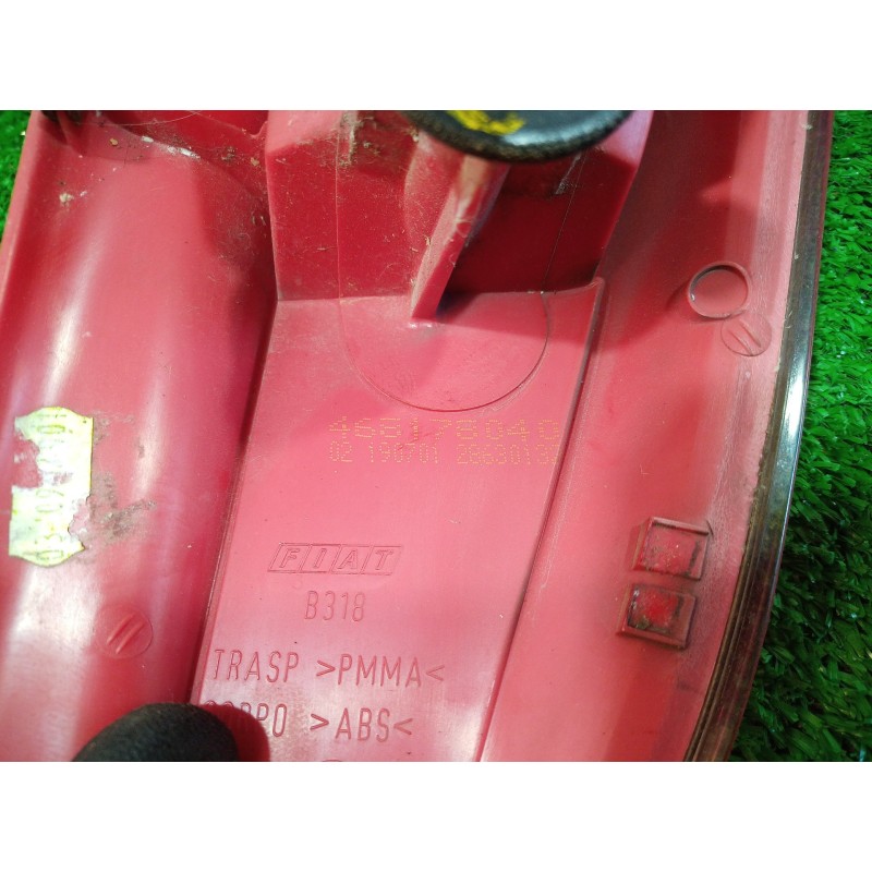 Recambio de piloto trasero izquierdo para fiat punto berlina (188) 1.2 8v referencia OEM IAM 468178040 468178040 468178040