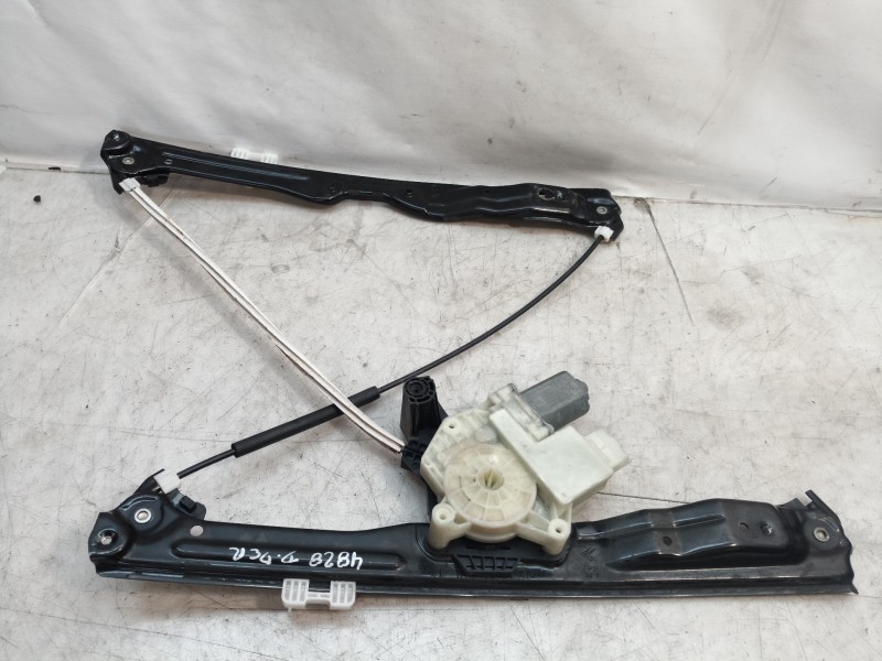 Recambio de elevalunas delantero derecho para peugeot 308 sw allure referencia OEM IAM 9816271780 9816271780 9816271780