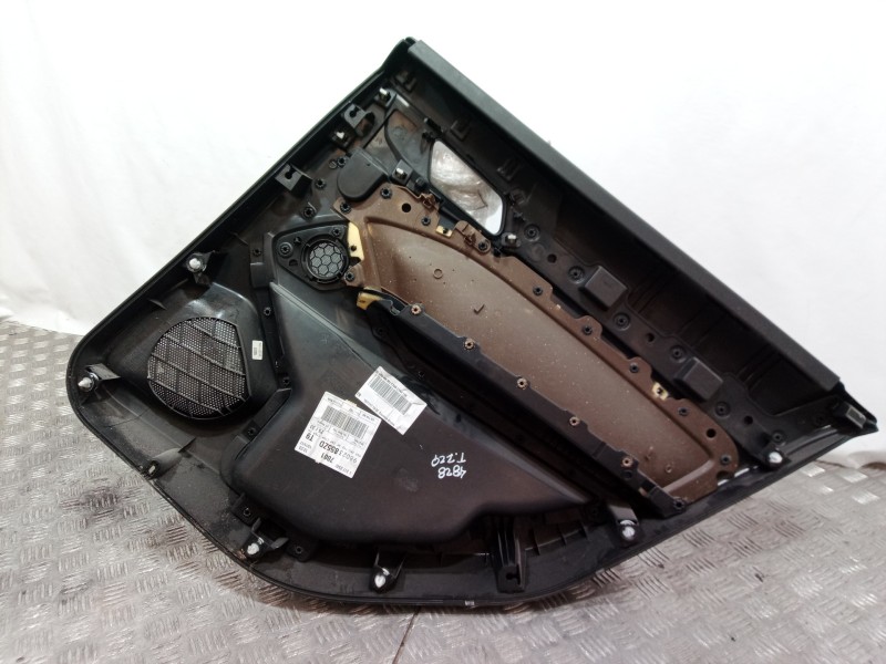 Recambio de guarnecido puerta trasera izquierda para peugeot 308 sw allure referencia OEM IAM 98041933PT 98041933PT 98041933PT