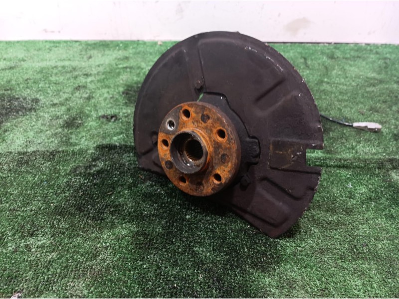 Recambio de mangueta delantera izquierda para lancia phedra (180) 3.0 v6 24v emblema cae referencia OEM IAM   