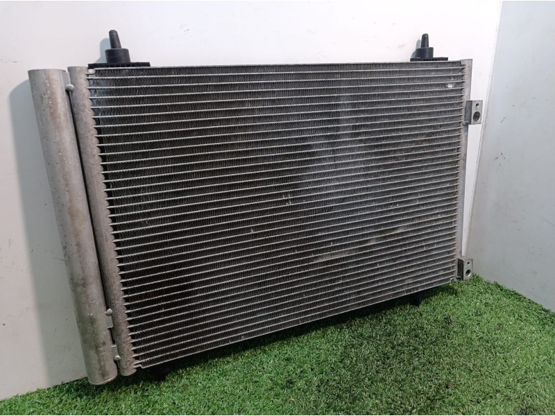 Recambio de radiador aire acondicionado para peugeot 307 cc (s2) sport referencia OEM IAM TT499662 TT499662 TT499662