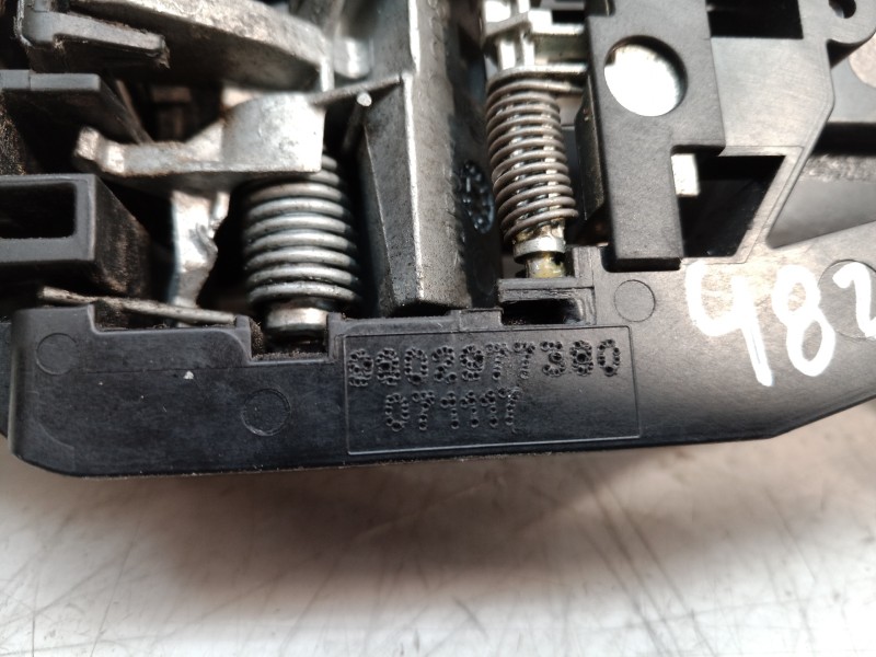 Recambio de maneta exterior delantera izquierda para peugeot 308 sw allure referencia OEM IAM 9802977380 9802977380 9802977380