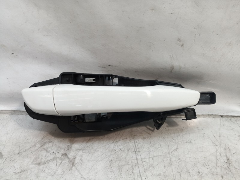 Recambio de maneta exterior trasera derecha para peugeot 308 sw allure referencia OEM IAM 9802977180 9802977180 9802977180