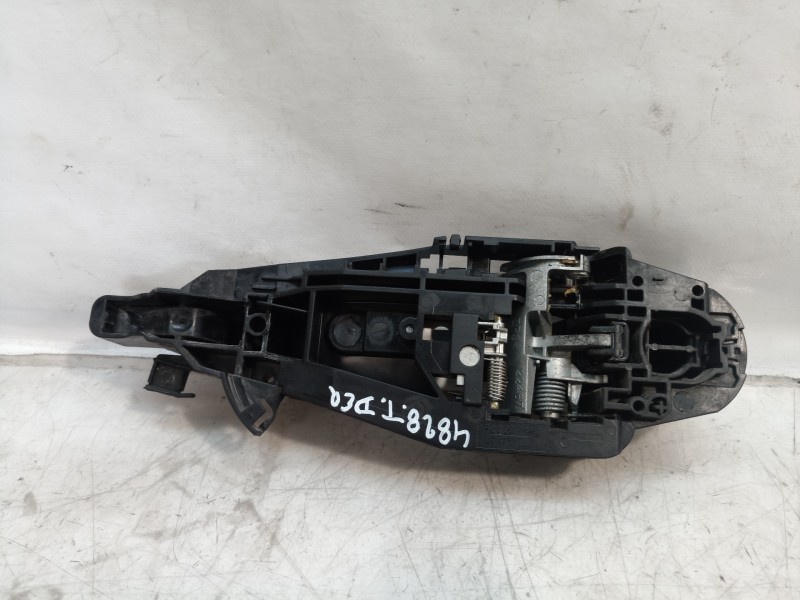 Recambio de maneta exterior trasera derecha para peugeot 308 sw allure referencia OEM IAM 9802977180 9802977180 9802977180