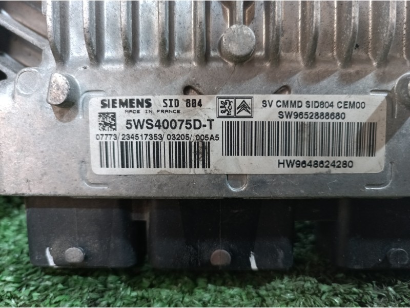 Recambio de centralita motor uce para citroën c2 by loeb referencia OEM IAM 5WS40075DT 5WS40075DT HW9648624280