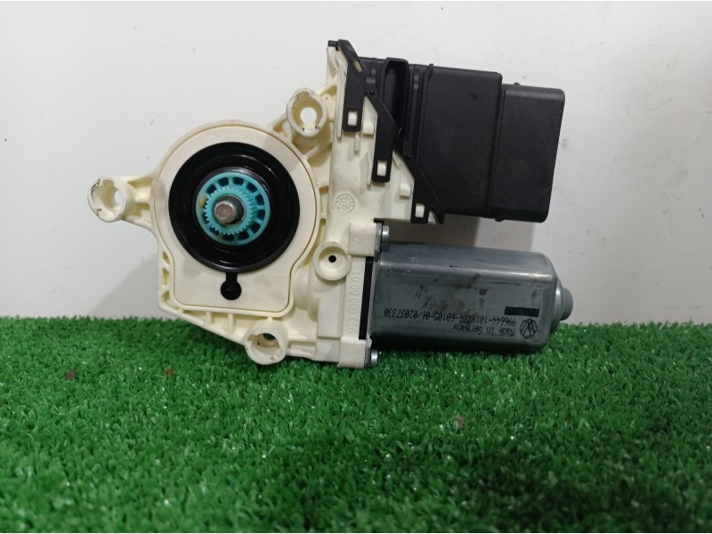 Recambio de motor elevalunas trasero derecho para skoda octavia combi (1z5) elegance referencia OEM IAM 1K0959704J 1K0959704J 1K