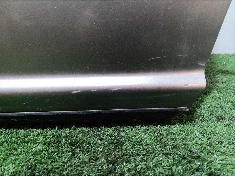 Recambio de puerta delantera derecha para nissan x-trail (t30) comfort referencia OEM IAM   