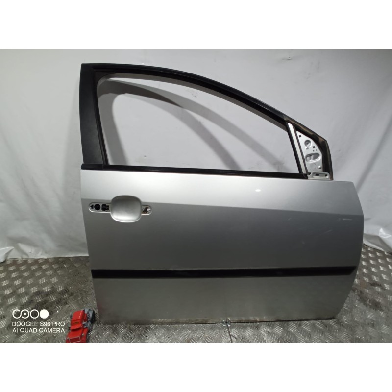 Recambio de puerta delantera derecha para ford fiesta (cbk) ambiente referencia OEM IAM   