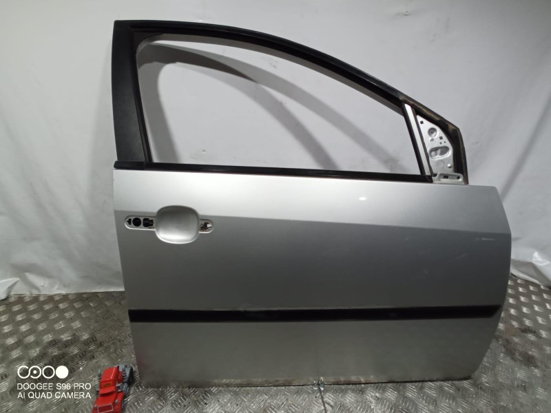 Recambio de puerta delantera derecha para ford fiesta (cbk) ambiente referencia OEM IAM   