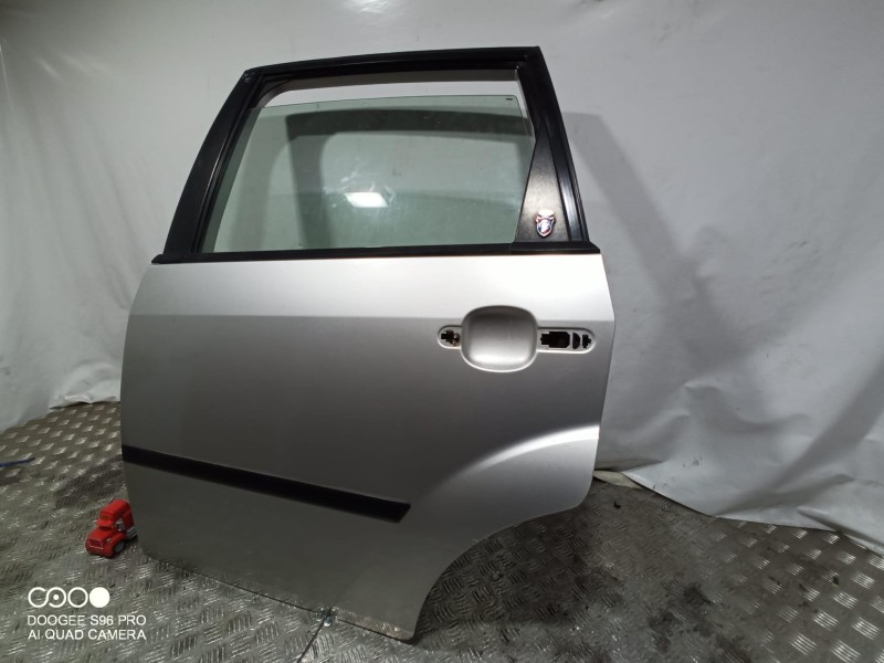 Recambio de puerta trasera izquierda para ford fiesta (cbk) ambiente referencia OEM IAM   