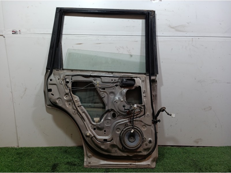 Recambio de puerta trasera izquierda para nissan x-trail (t30) comfort referencia OEM IAM   