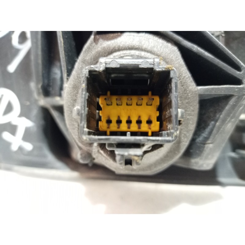 Recambio de retrovisor izquierdo para renault megane ii classic berlina 1.9 dci diesel referencia OEM IAM 015877 015877 015877