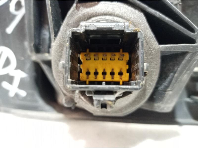 Recambio de retrovisor izquierdo para renault megane ii classic berlina 1.9 dci diesel referencia OEM IAM 015877 015877 015877