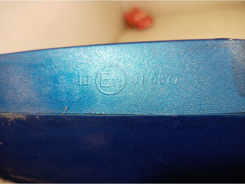 Recambio de retrovisor izquierdo para renault megane ii classic berlina 1.9 dci diesel referencia OEM IAM 015877 015877 015877