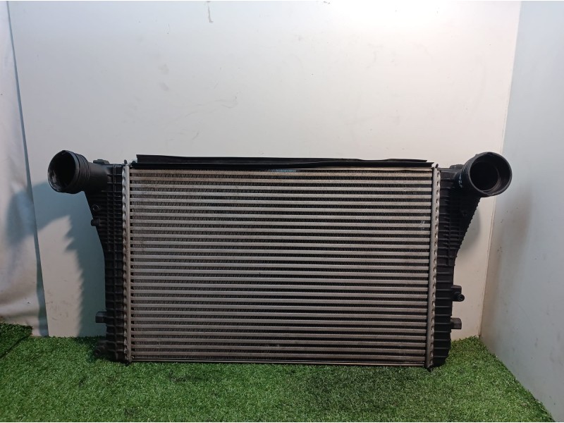 Recambio de intercooler para volkswagen golf v berlina (1k1) highline referencia OEM IAM 1K0145803A 1K0121345N L3738