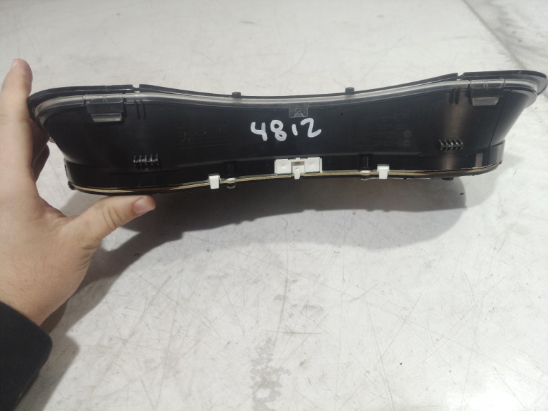 Recambio de cuadro instrumentos para peugeot 307 break/sw (s2) d-sign referencia OEM IAM 9661323180 9661323180 9661323180