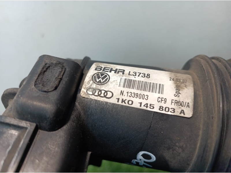 Recambio de intercooler para volkswagen golf v berlina (1k1) highline referencia OEM IAM 1K0145803A 1K0121345N L3738