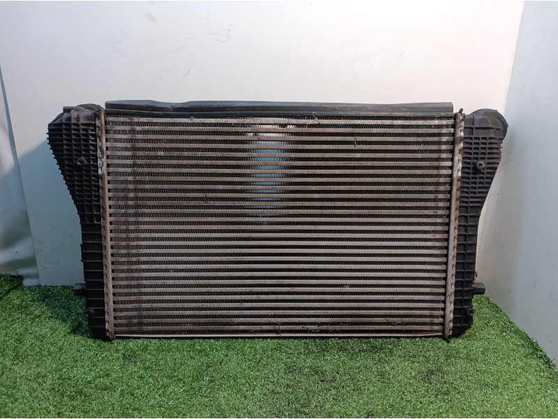 Recambio de intercooler para volkswagen golf v berlina (1k1) highline referencia OEM IAM 1K0145803A 1K0121345N L3738