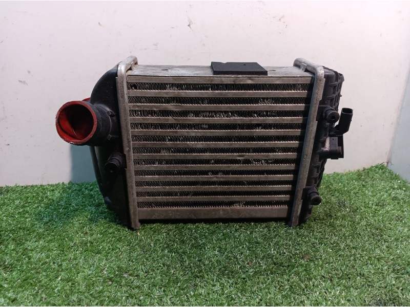 Recambio de intercooler para audi a4 berlina (8e) referencia OEM IAM 8E0145805P 8E0145805P 038906051B