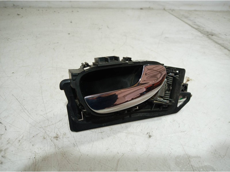 Recambio de maneta interior delantera derecha para peugeot 307 break/sw (s2) d-sign referencia OEM IAM 9643604477 9643604477 964