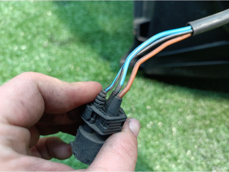 Recambio de electroventilador para bmw serie 3 compacto (e36) 316i referencia OEM IAM 8372039 8372039 23201503