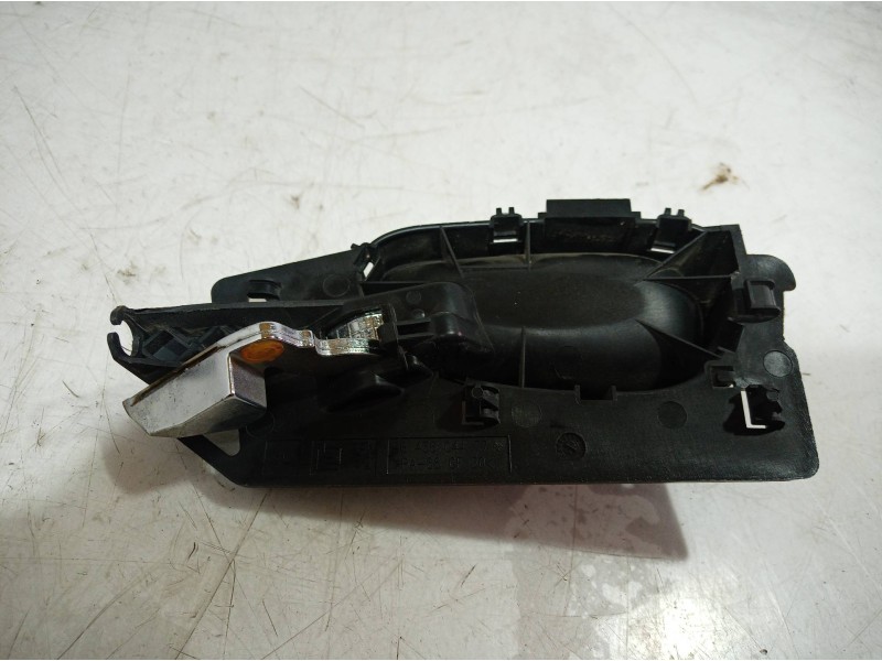 Recambio de maneta interior delantera derecha para peugeot 307 break/sw (s2) d-sign referencia OEM IAM 9643604477 9643604477 964