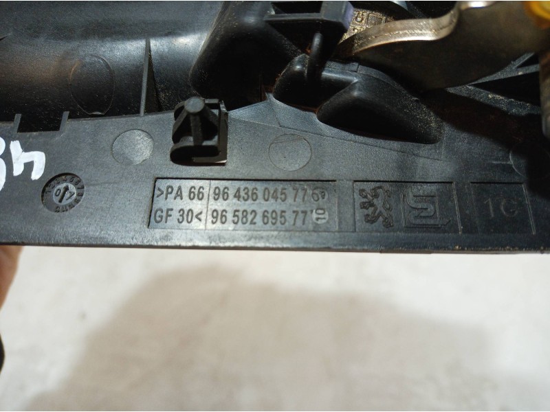 Recambio de maneta interior delantera izquierda para peugeot 307 break/sw (s2) d-sign referencia OEM IAM 9643604577 9643604577 9