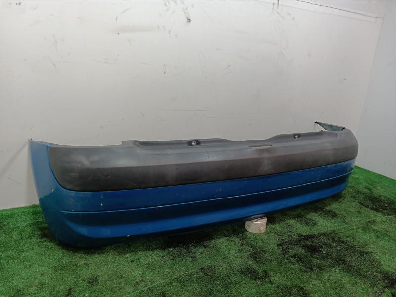 Recambio de paragolpes trasero para renault clio ii fase ii (b/cb0) dynamique referencia OEM IAM 8200068693 8200068693 820006869