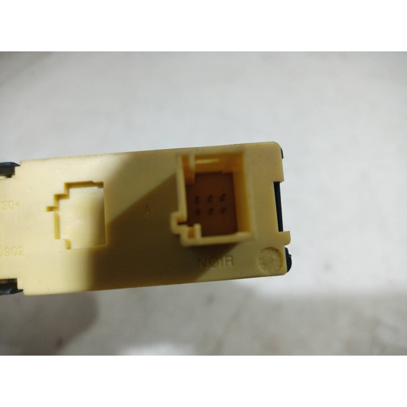 Recambio de motor elevalunas delantero derecho para peugeot 307 break/sw (s2) d-sign referencia OEM IAM 9681587180 9681587180 96