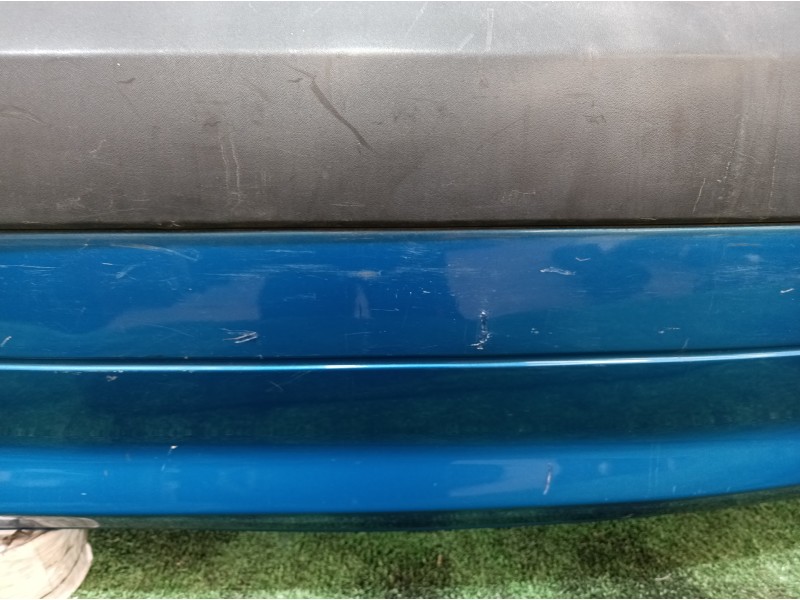 Recambio de paragolpes trasero para renault clio ii fase ii (b/cb0) dynamique referencia OEM IAM 8200068693 8200068693 820006869