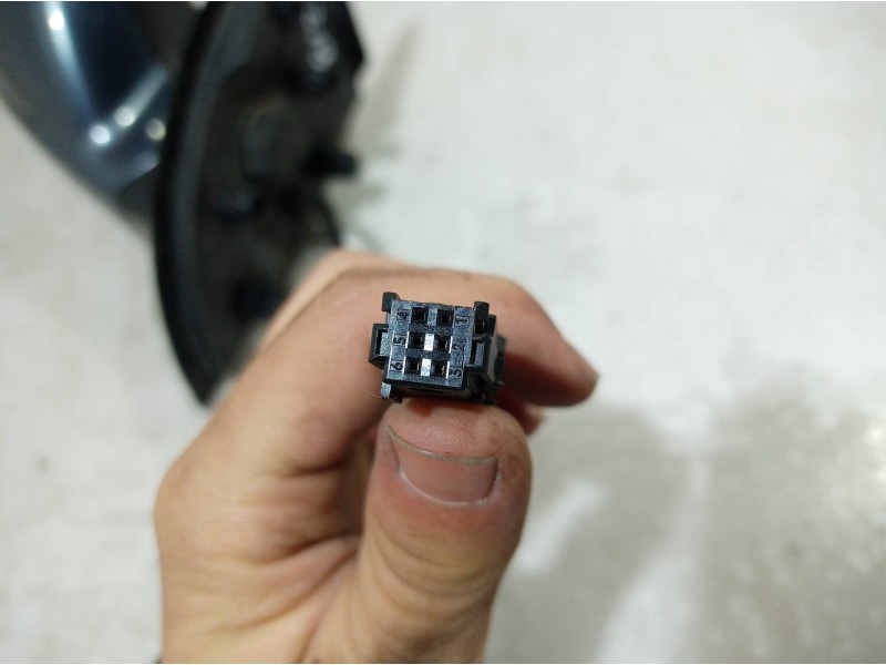 Recambio de retrovisor derecho para peugeot 307 break/sw (s2) d-sign referencia OEM IAM 41454313 41454313 41454313