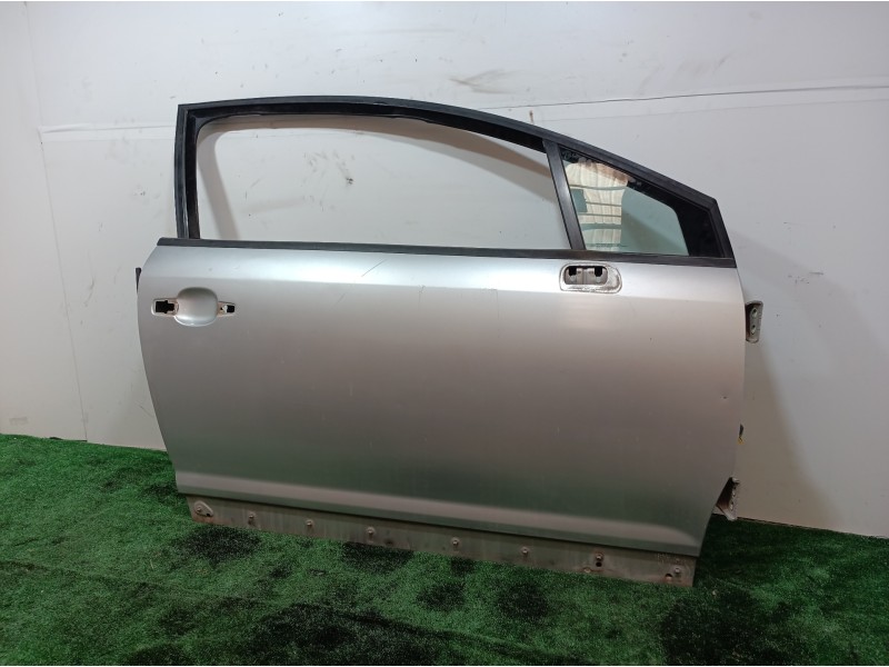 Recambio de puerta delantera derecha para citroën c4 coupe by loeb referencia OEM IAM   