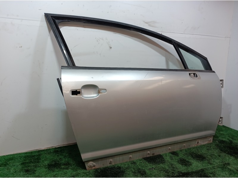 Recambio de puerta delantera derecha para citroën c4 coupe by loeb referencia OEM IAM   