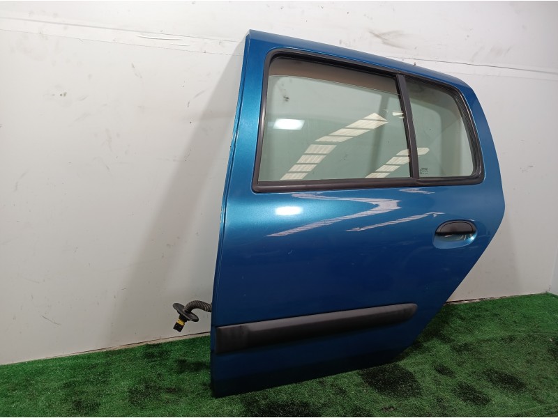 Recambio de puerta trasera izquierda para renault clio ii fase ii (b/cb0) dynamique referencia OEM IAM   