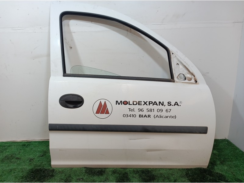 Recambio de puerta delantera derecha para opel combo (corsa c) cargo referencia OEM IAM   