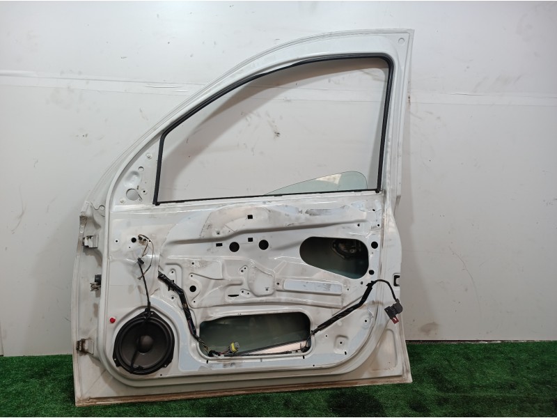 Recambio de puerta delantera derecha para opel combo (corsa c) cargo referencia OEM IAM   
