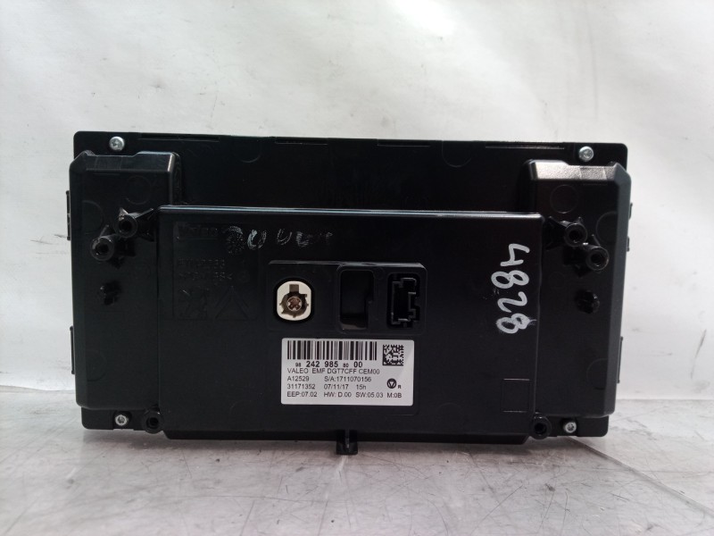 Recambio de pantalla multifuncion para peugeot 308 sw allure referencia OEM IAM 98242985 98242985 98242985